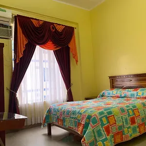  Hotel Elite Internacional Ecuador