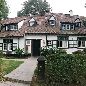 ** Bed & Breakfast Rose House Belgium